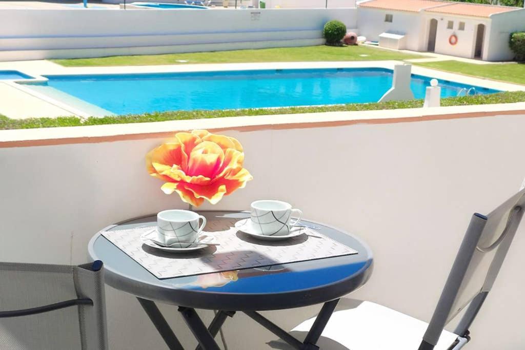 Praia Eulalia With Pool And 5 Minutes From The Beach Albufeira Eksteriør bilde