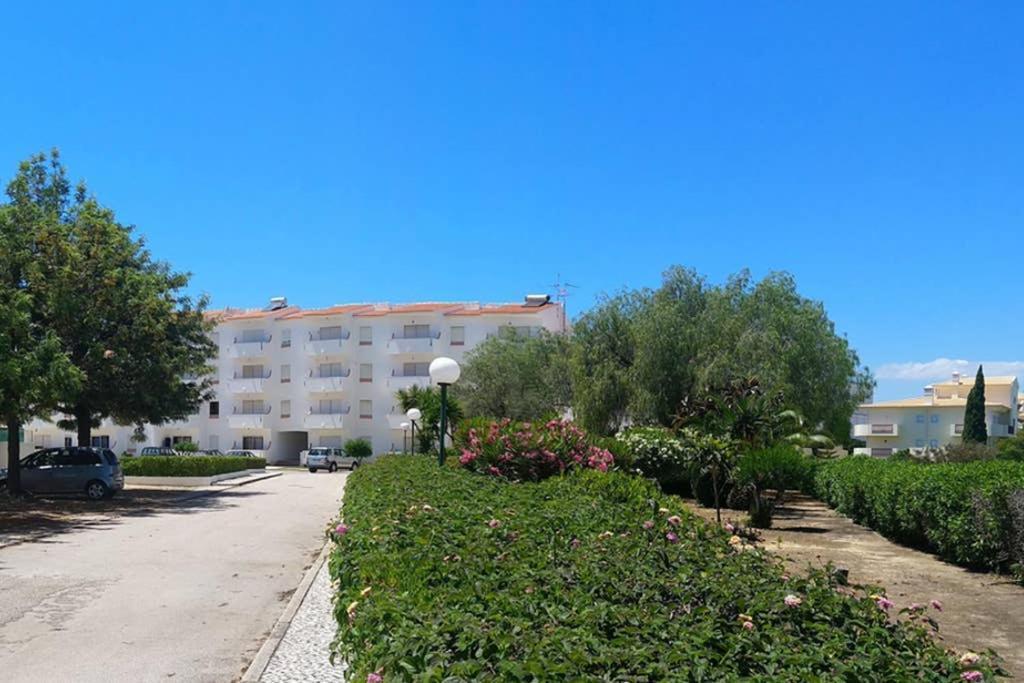 Praia Eulalia With Pool And 5 Minutes From The Beach Albufeira Eksteriør bilde