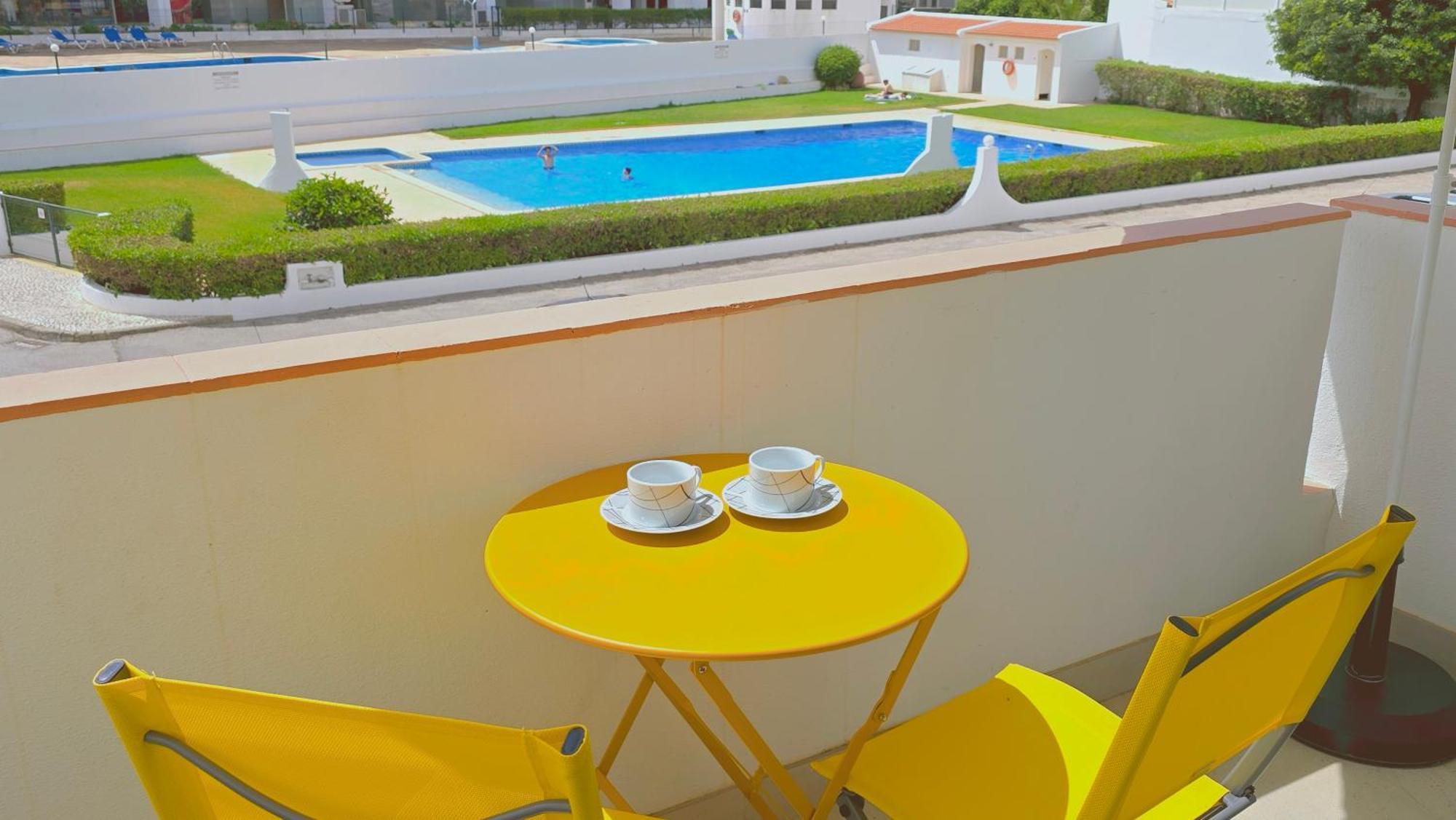 Praia Eulalia With Pool And 5 Minutes From The Beach Albufeira Eksteriør bilde
